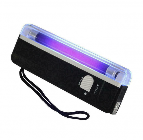 Hand held ultra violet lamp